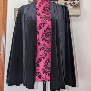 Vintage Patra Black Women's Blazer/Cardigan With Ruffle Sleeve Hem
